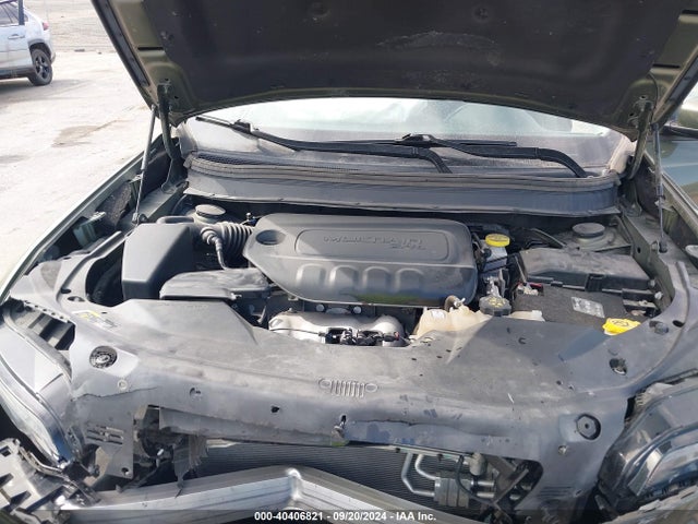 1C4PJMCB9LD555011 Jeep Cherokee Latitude 4x4