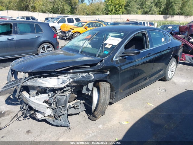 Chrysler 200 2015 1C3CCCAB1FN566920 Image 2