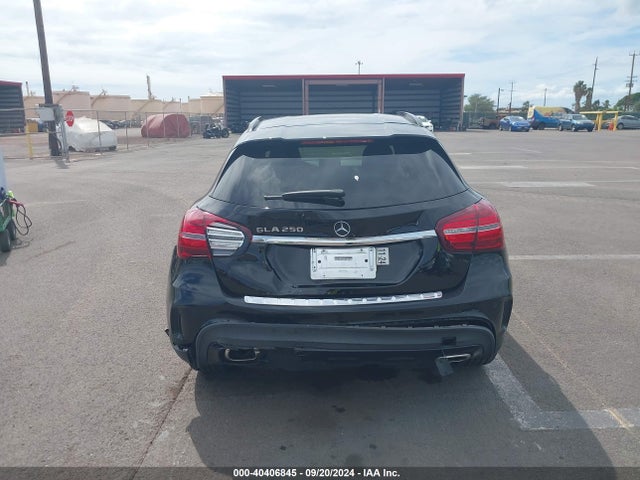 Mercedes-Benz GLA 250 2019 WDCTG4EB4KU019702 Image 16