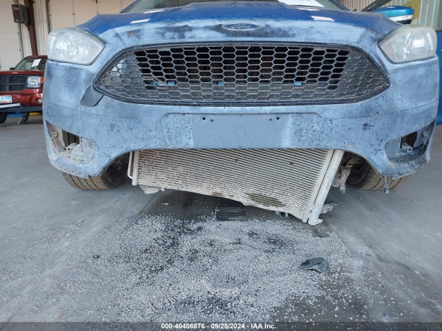 Ford FOCUS SE 2015 1FADP3F20FL220758 Image 6