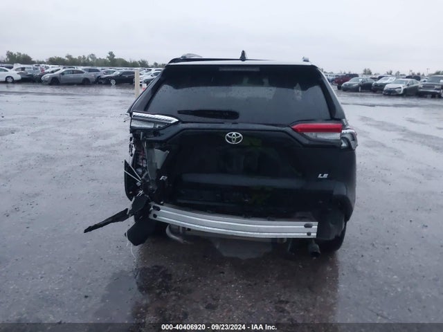 Toyota RAV4 LE 2019 JTMH1RFV5KD501078 Image 17