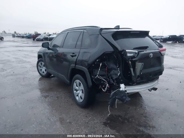 Toyota RAV4 LE 2019 JTMH1RFV5KD501078 Image 3