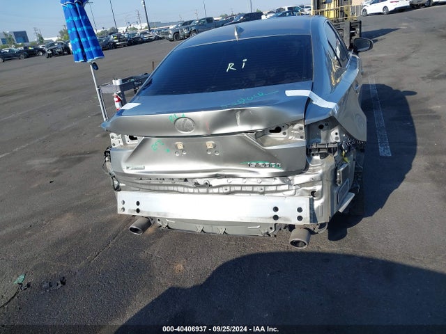 Lexus IS 200T 2016 JTHBA1D22G5018292 Image 17