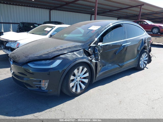 2017 TESLA MODEL X 5YJXCBE25HF048179 Photo 1