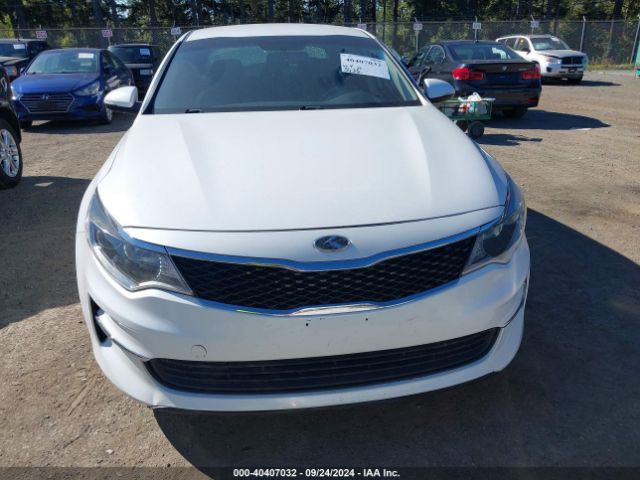 5XXGT4L36JG216096 KIA Optima Lx