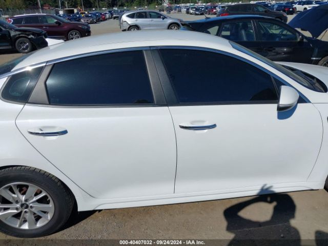 5XXGT4L36JG216096 KIA Optima Lx