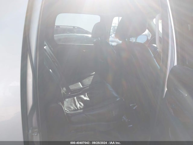 1GKS1KE05ER189987 GMC Yukon Xl 1500 Slt