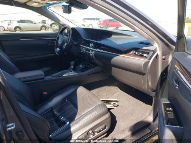 JTHBW1GG8G2118780 Lexus ES 300H