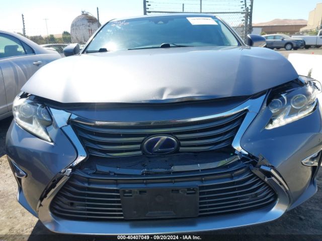 JTHBW1GG8G2118780 Lexus ES 300H
