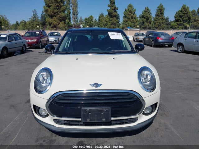 WMWLN5C5XG2E30345 Mini Clubman Cooper