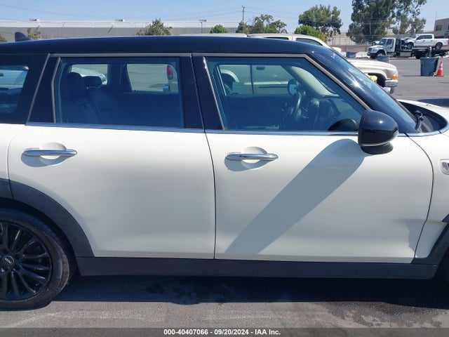 WMWLN5C5XG2E30345 Mini Clubman Cooper