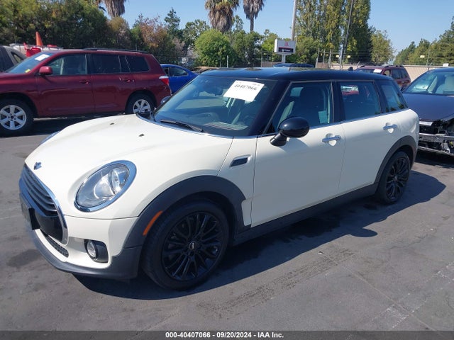 2016 MINI CLUBMAN WMWLN5C5XG2E30345 Photo 1