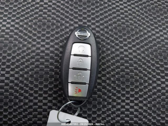 JN1BJ1CP0HW029806 Nissan Rogue Sport Sv