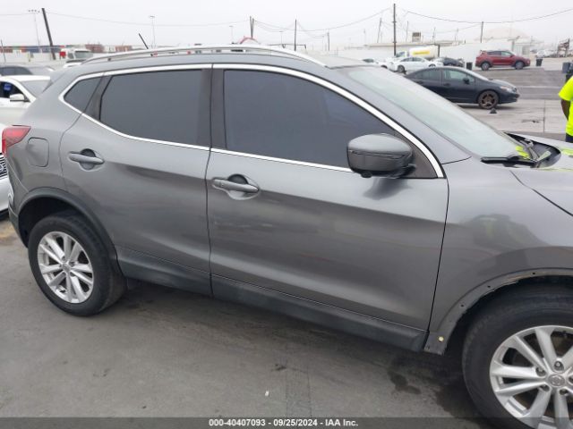 JN1BJ1CP0HW029806 Nissan Rogue Sport Sv