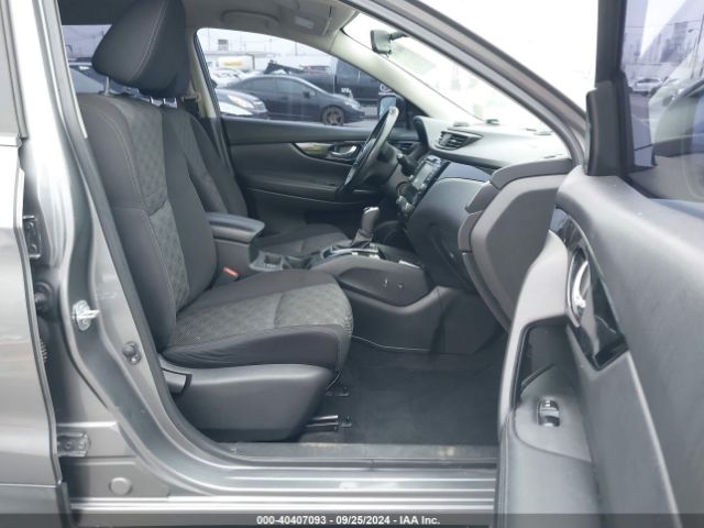 JN1BJ1CP0HW029806 Nissan Rogue Sport Sv