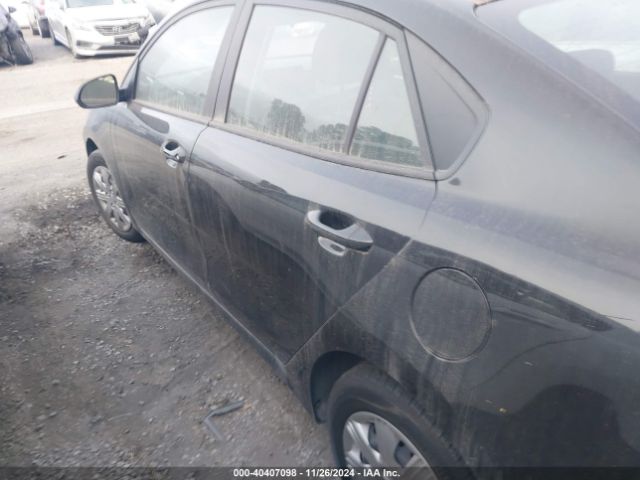 3KPA24AD5ME383003 KIA RIO S