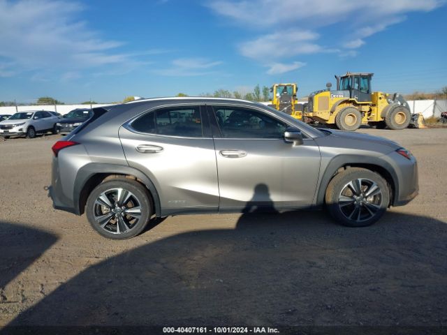 JTHU9JBH6K2011235 Lexus UX 250H