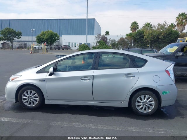 JTDKN3DP6F3070645 Toyota PRIUS PLUG-IN