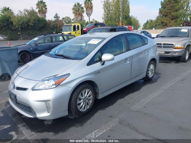 JTDKN3DP6F3070645 Toyota PRIUS PLUG-IN