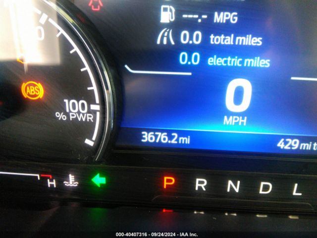 3FTTW8M33RRA67011 Ford Maverick Lariat