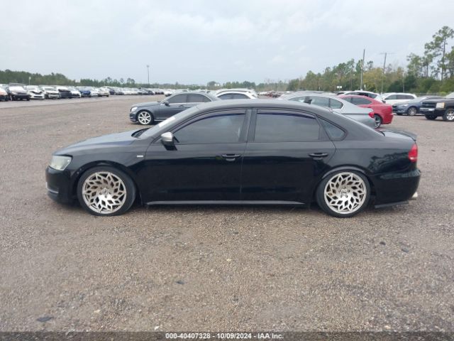 1VWAT7A33FC032281 Volkswagen Passat 1.8t Wolfsburg Edition