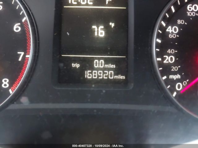 1VWAT7A33FC032281 Volkswagen Passat 1.8t Wolfsburg Edition