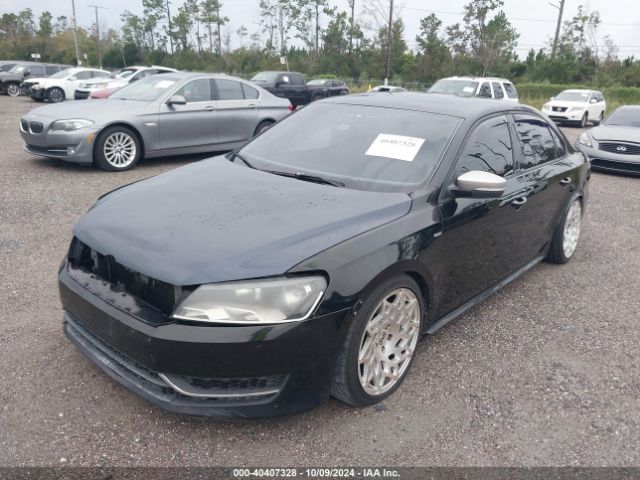 1VWAT7A33FC032281 Volkswagen Passat 1.8t Wolfsburg Edition