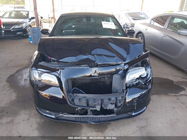 Chrysler 300 300s 2019 2C3CCABG4KH536036 Image 12