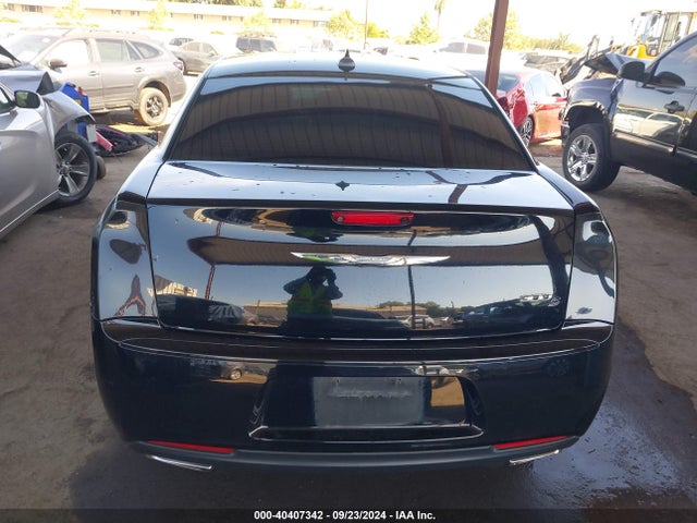 Chrysler 300 300s 2019 2C3CCABG4KH536036 Image 16