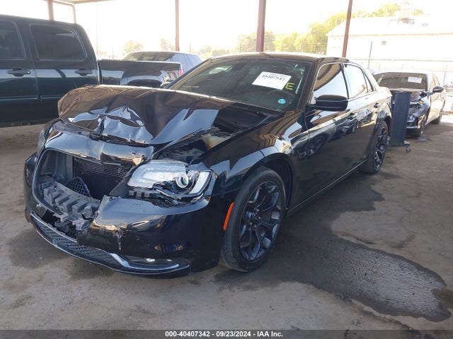 Chrysler 300 300s 2019 2C3CCABG4KH536036 Image 2