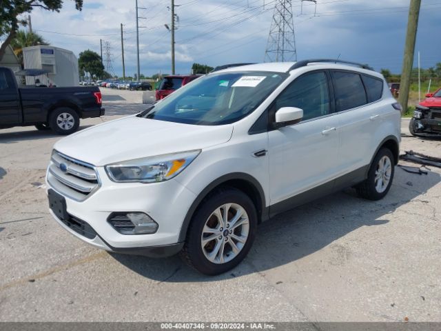 2018 FORD ESCAPE 1FMCU9GD5JUB02012 Photo 1