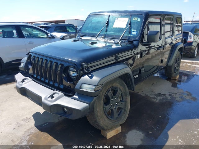 1C4HJXDG5JW126546 Jeep Wrangler Unlimited Sport S 4x4