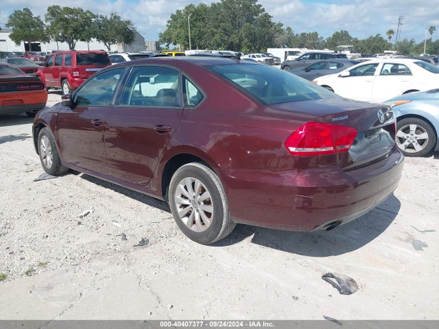 40407377 :رقم المزاد ، 1VWAT7A37EC086679 vin ، 2014 Volkswagen Passat 1.8t Wolfsburg Edition مزاد بيع