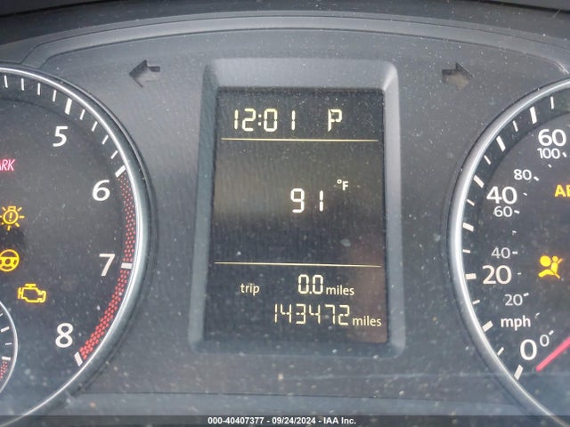 40407377 :رقم المزاد ، 1VWAT7A37EC086679 vin ، 2014 Volkswagen Passat 1.8t Wolfsburg Edition مزاد بيع