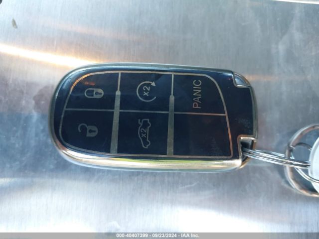 2C3CCAAG6FH828617 Chrysler 300 Limited