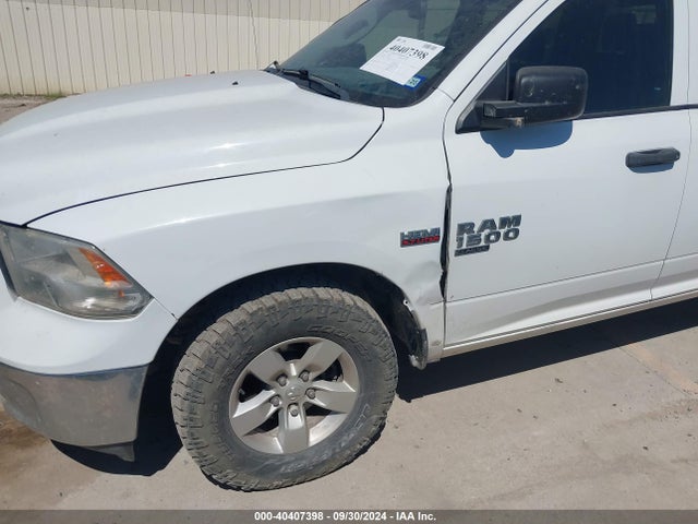 3C6RR7KT9LG130881 RAM 1500 Classic Tradesman  4x4 5'7 Box