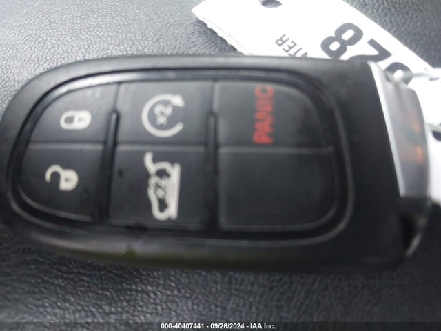 1C4PJMLB6KD378660 Jeep Cherokee Altitude 4x4