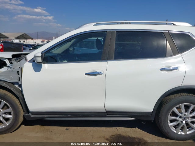 Nissan ROGUE SV 2017 KNMAT2MT7HP548110 Image 15