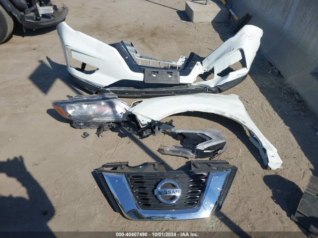Nissan ROGUE SV 2017 KNMAT2MT7HP548110 Image 12