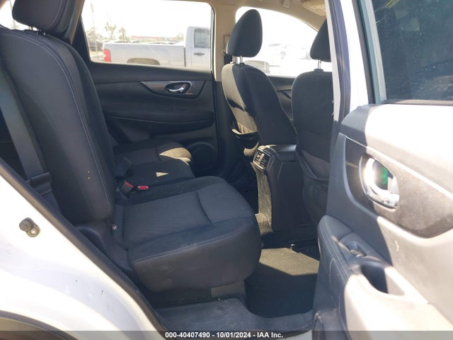Nissan ROGUE SV 2017 KNMAT2MT7HP548110 Image 8