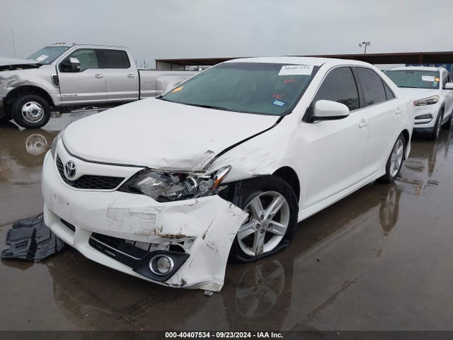 Toyota CAMRY SE 2014 4T1BF1FK0EU816739 Image 2