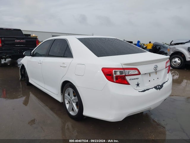 Toyota CAMRY SE 2014 4T1BF1FK0EU816739 Image 3