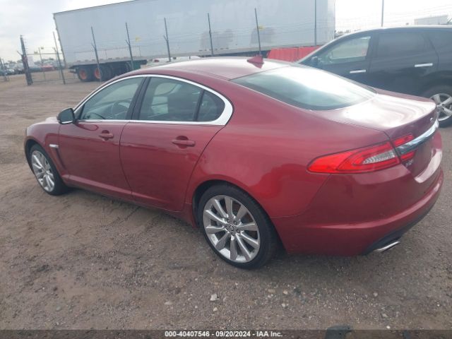 2013 JAGUAR XF SAJWJ0EF2D8S84213 Photo 2