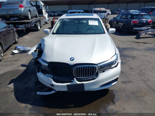 WBA7E2C54GG738725 BMW 740I