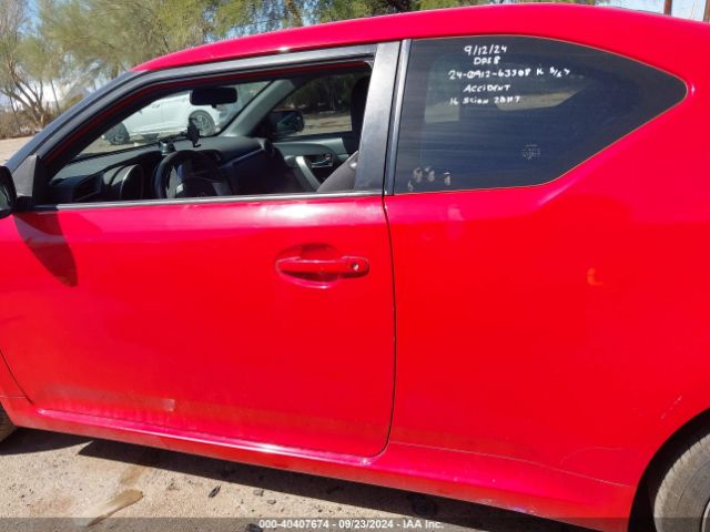 JTKJF5C73GJ021625 Scion TC