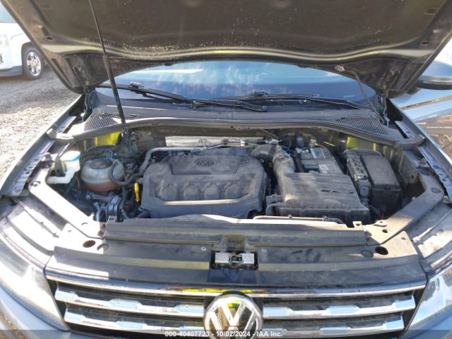 3VV2B7AX3MM092118 Volkswagen Tiguan 2.0t Se/2.0t Se R-line Black/2.0t Sel
