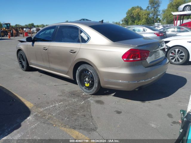 1VWCT7A39FC063060 Volkswagen Passat 1.8t Sel Premium