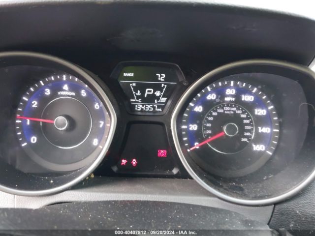 5NPDH4AE9FH643308 Hyundai ELANTRA SE