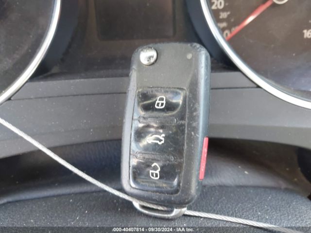 3VWD67AJ3GM370704 Volkswagen Jetta 1.4t Se