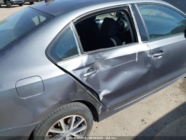 3VWD67AJ3GM370704 Volkswagen Jetta 1.4t Se